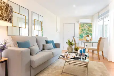 Image de Modern Apartment in prime location. Pajaritos Ii