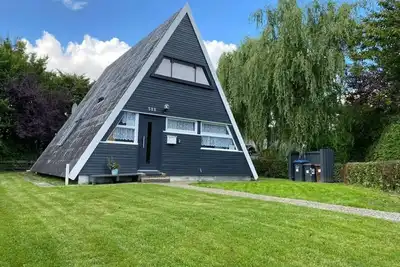 Image de Cottage avec connexion Wi-Fi, Sky (Bundesliga), près de la plage, juste rénové, chiens bienvenus