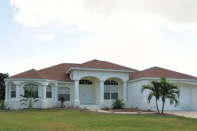 Image de Villa Broadkey à Rotonda, piscine chauffée toute l'année, pour 8 personnes