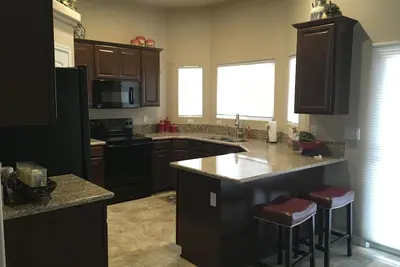 Image de Vue Imprenable Sur Le Lac Havasu - Maison Neuve Juste Construite Et ENTIÈREMENT MEUBLÉE