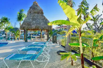 Image de Cle Duck Grand Dock privé de 3/2 W / 90 ', Aucun Frais De Dockage, stockage de remorque inclus