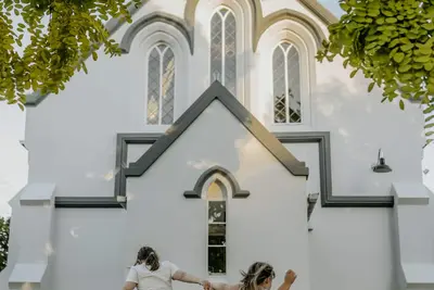 Image de St James Miners Rest élégant église convertie Wifi Netflix