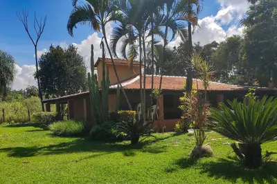 Image de Ferme agréable près de Brasilia, avec piscine et loisirs.