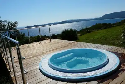 Image de Pinarello Villa 5 * 280 m2 7 Chambres Piscine/Spa Plage A 5' Vue Mer/Montagne