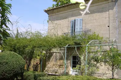 Image de Charmant mazet climatisé à Uzès.