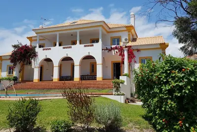 Image de Une magnifique maison typique, à 400m de la plage, avec vue sur la dune de sable et le lac
