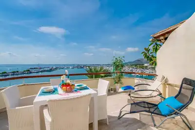 Image de Appartement Blue Attic Beach avec Vue sur la Mer à Port Alcudia