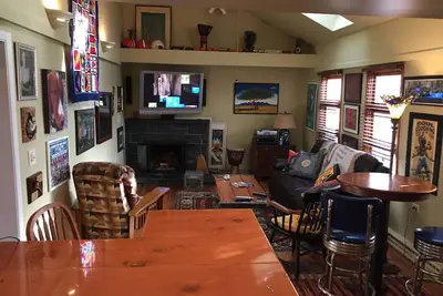 Image de Le ClubHouse Au Coeur Des Chutes De Chagrin.