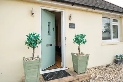 Image de Bembridge Bungalow Trois Chambres à Coucher Proche Village Center