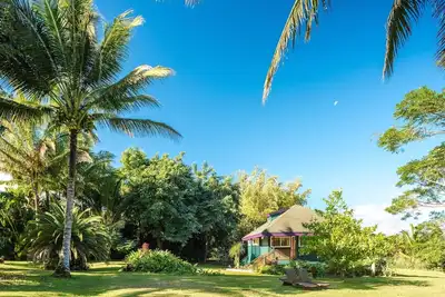 Image de Hale Kokio: Un cottage magique et romantique à 5 minutes des plages, HTub / Ac, Tvr # 4212
