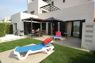 Luxe, rez-de-chaussée, 3 chambres appartement, vue imprenable