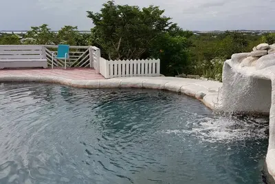 Image de Belle maison privée donnant sur l'île Aceon et Silina