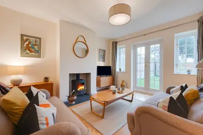 Image de Marlon House - Trois Chambres Maison, Couchages 5