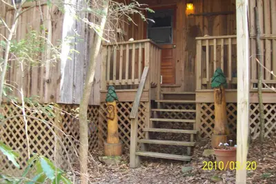Image de Creekside Cottage se trouve au-dessus de Lg. Mt. Ruisseau dans les bois, regardant dans le parc! Animaux Ok!
