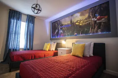 Image de Opgrand Ouverture⭐4 Bd / 3 Ba à Storey Lake! Piscine privée / Chambres à thème / Zone Disney