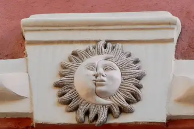 Image de Maison de charme centre historique de Frejus proche d'une superbe plage de sable