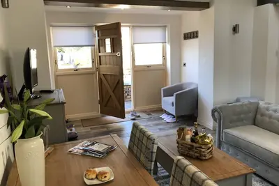 Image de Grilles De Vacances Shirleywich, Equestre Et Chien Conviviales, Manches 2-4, détachées