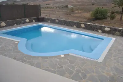 Image de Villa El Valle / Piscine CLIMATISÉE / Wifi / Barbecue. Etc. .