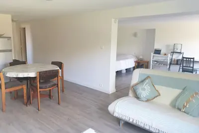 Image de Studio pour 2 Ă 4 personnes