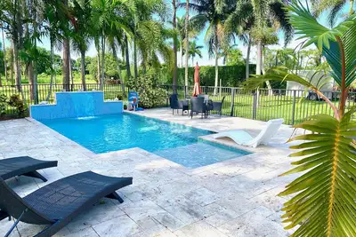 Image de Swans Nest East - Sanctuaire 2bdrm moderne / piscine chauffée