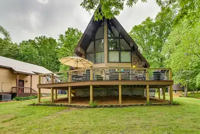 Image de Nouveau! Cozy Dover Home avec quai pour bateau, foyer et terrasse!