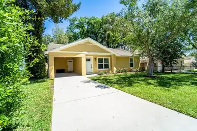 Image de Kmg: \"Sun Villa\" 3bd 2ba Tpa Home W / Spa Pres Usf
