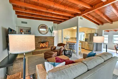 Image de Nouveau! Mid-Century Modern Home 1 Mi à Nokomis Beach