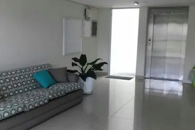 Image de Superbe Appartement Avec Piscine Dans L'Immeuble