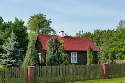 Image de Séjour avec cheminée, terrain clos de 5. 000 m², plan d'eau à pied.