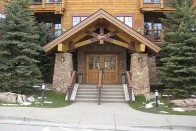 Image de Ski In Luxury, retraite Gondola Out Mountain Thunder. Emplacement parfait à Breck