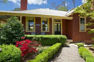 Image de Heathmont | Logement de groupe luxueux à 5 minutes à pied du village de Blackheath