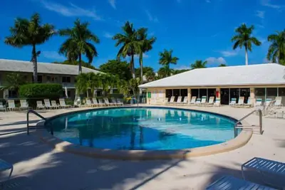 Image de Aquarius One Beroom Meilleur prix pour une location de vacances Sortez du froid et du soleil!