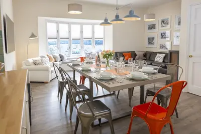 Image de Coxswains Watch, familial et convivial à Salcombe, Réf 995360