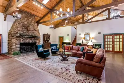 Image de Old Massanutten Lodge