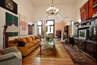 Image de Luxe abordable à Midtown avec 2 Bdr / 3baths et Patio central avec Parrilla