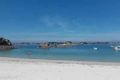Image de A 300 m des plages, venez découvrir la Villa du Prat dans un quartier calme