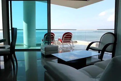 Image de Offrez-en un Airy Cartagena Condo