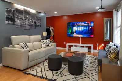 Image de Confortable. Moderne. Ranch avec Fire Pit & More! ! ! <br>