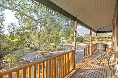 Image de Un charmant chalet rustique avec toutes les commodités modernes