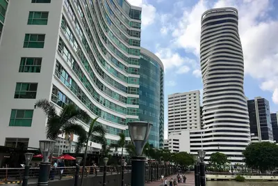 Image de Luxury Suites Riverfront Gye