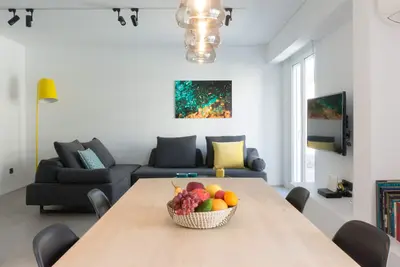 Image de La suite Belvedere dans le centre d'Athènes par Jj Hospitality