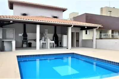 Image de Appartement confortable pour 07 personnes. Avec espace gourmand. complet