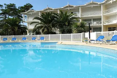 Image de Appartement spacieux et cosy pour 10 aux Palmiers du Golf