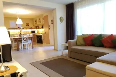 Image de Il Glicine Di Lucca à deux pas des centre, avec parking et jardin privé, vélos, Wi-Fi.