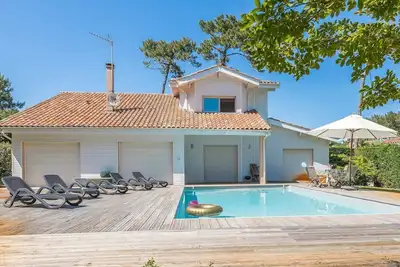 Image de Profitez de votre piscine privée + du club de golf de Moliets