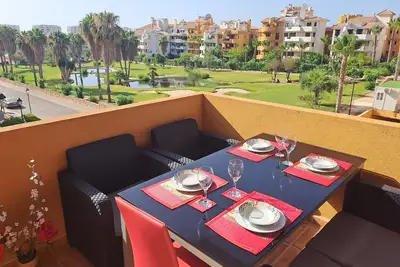 Image de Appart de luxe avec 3 piscines dans un jardin tropical avec vue sur mer