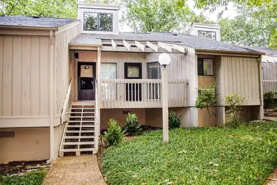 Image de Villa de golf fabuleuse, deux chambres avec 4 lits!