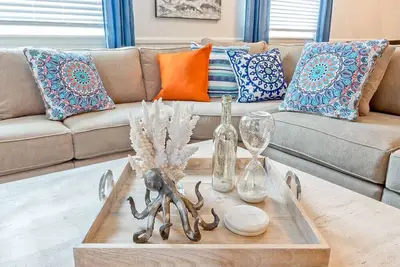 Image de Bikini Cottage: 5 Br / 3. 5 Ba maison �� Tybee Island, pour 15 personnes