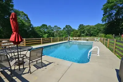 Image de Elle est de retour! Sous une nouvelle direction