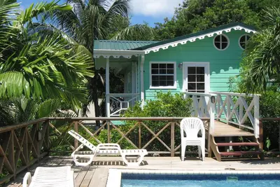 Image de Palm Cottage. . . . . . . <br>im karibischen Kolonialstil mit Pool